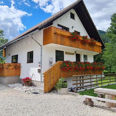Apartmaji Gaby Gozd Martuljek Exterior foto